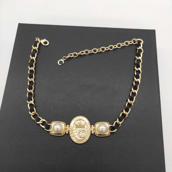 2022 charm oval pendant necklace with diamond and genuine leather design for women wedding jewelry gift have box stamp ps3067, Golden
2022 charm oval pendant necklace with diamond and genuine leather design for women wedding jewelry gift have box stamp ps3067, Golden