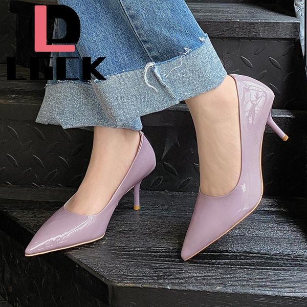 dress shoes wedding 2021 spring fashion woman pointed fine with heels shallow mouth high patent leather summer pumps, Black
dress shoes wedding 2021 spring fashion woman pointed fine with heels shallow mouth high patent leather summer pumps, Black
