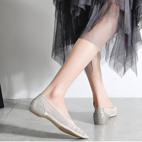 drill shoe female 2021 spring model all over the sky gauze single wears flat fairy wind pointy sandals, Black
drill shoe female 2021 spring model all over the sky gauze single wears flat fairy wind pointy sandals, Black