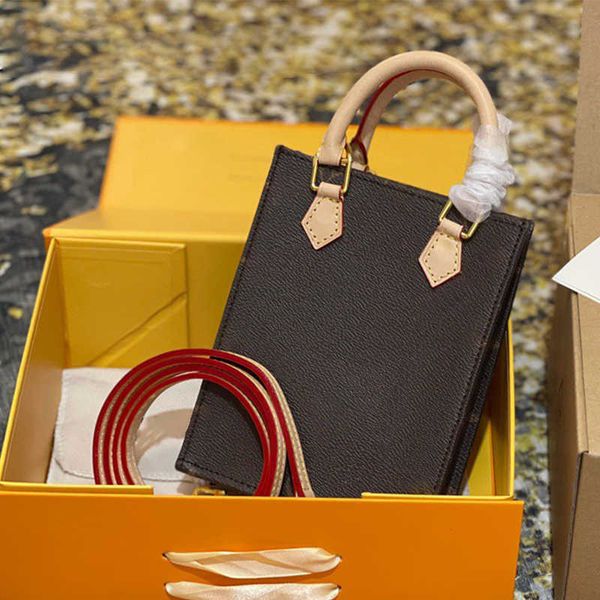 high-quality luxury shoulder bag totes bags handbags handbag genuine mini leather fashion brand solid color with exquisite packaging and
high-quality luxury shoulder bag totes bags handbags handbag genuine mini leather fashion brand solid color with exquisite packaging and