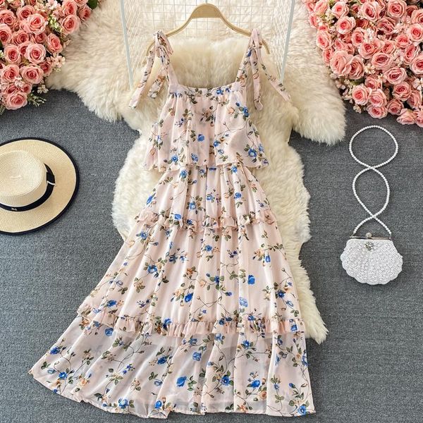 casual dresses 2021 fashion summer lace up spaghetti strap women dress bohemian floral print elastic waist ruffles holiday beach chiffon, Black;gray
casual dresses 2021 fashion summer lace up spaghetti strap women dress bohemian floral print elastic waist ruffles holiday beach chiffon, Black;gray