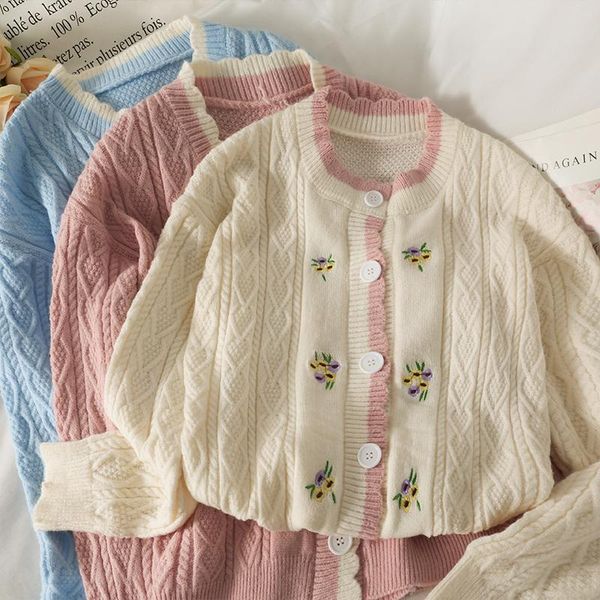women's knits & tees sweet wind, color matching, wavy round collar, long sleeve sweater, plaid loose slim breasted cardigan sweater, White
women's knits & tees sweet wind, color matching, wavy round collar, long sleeve sweater, plaid loose slim breasted cardigan sweater, White