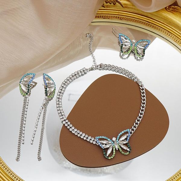 chokers allme retro bling rhinestones butterfly pendant necklace for women chunky curb chain simulation wing necklaces gift, Golden;silver
chokers allme retro bling rhinestones butterfly pendant necklace for women chunky curb chain simulation wing necklaces gift, Golden;silver