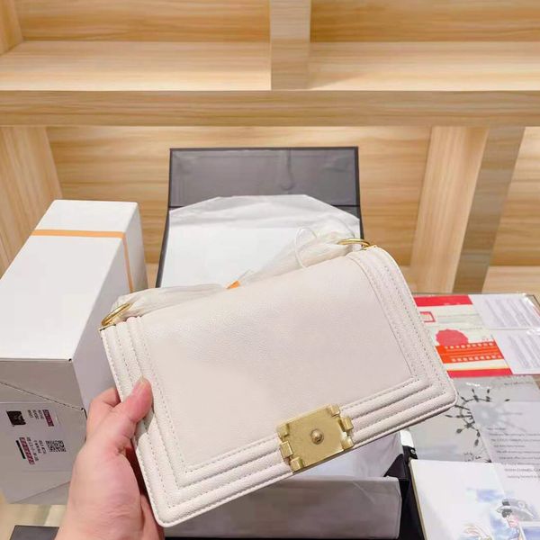 designer channelity bags for women black handbag leather chain slant shoulder clutch totes bag cc double letters solid hasp waist square str
designer channelity bags for women black handbag leather chain slant shoulder clutch totes bag cc double letters solid hasp waist square str