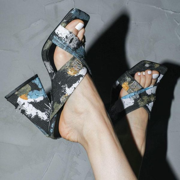 slippers ladies summer sandals 2021outdoor high heels luxury denim women shoes 34-45, Black
slippers ladies summer sandals 2021outdoor high heels luxury denim women shoes 34-45, Black