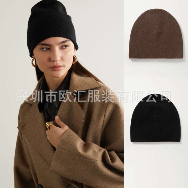 knit cashmere versatile hat in autumn and winter, Blue;gray
knit cashmere versatile hat in autumn and winter, Blue;gray