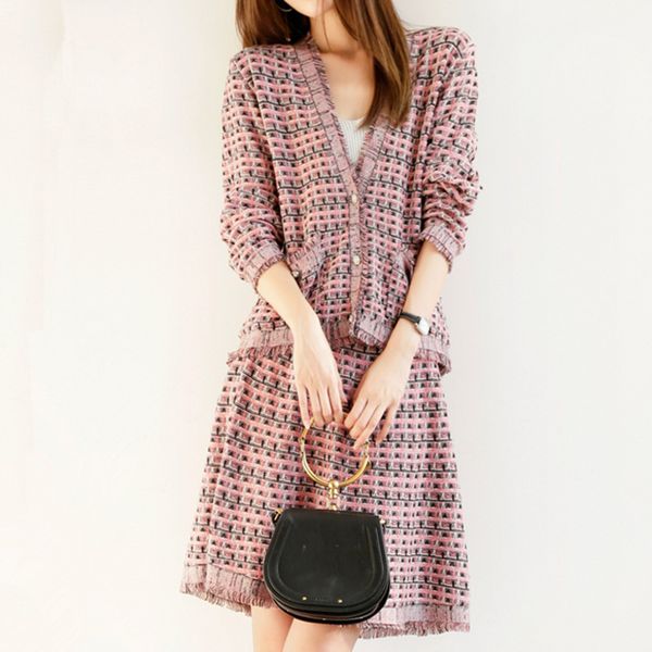 skirt small fragrance vintage plaid autumn winter knitted two women sweater cardigan + a-line 2 piece set m6i6, Black
skirt small fragrance vintage plaid autumn winter knitted two women sweater cardigan + a-line 2 piece set m6i6, Black