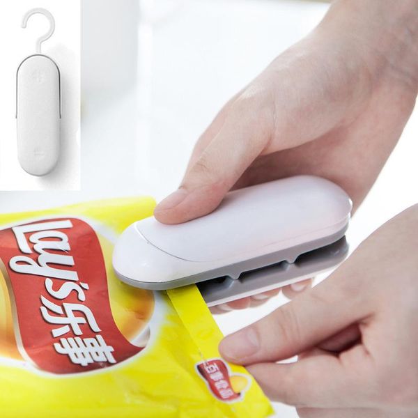 bag clips kitchen gadgets mini sealing machine portable heat plastic package storage handy sticker and seals for food snack
bag clips kitchen gadgets mini sealing machine portable heat plastic package storage handy sticker and seals for food snack