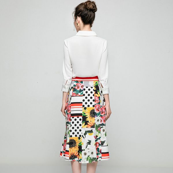 runway designers spring clothes elegant lady white blouse and midi skirt suit print piece party, Black
runway designers spring clothes elegant lady white blouse and midi skirt suit print piece party, Black