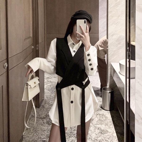 women's vests autumn and winter design feeling black suit waistcoat female spring net red korean vest coat with jacket, Black;white
women's vests autumn and winter design feeling black suit waistcoat female spring net red korean vest coat with jacket, Black;white