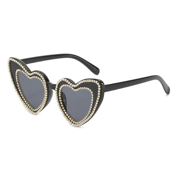 sunglasses personalized diamond-encrusted fashion heart-shaped glasses heart-encrusted, White;black
sunglasses personalized diamond-encrusted fashion heart-shaped glasses heart-encrusted, White;black