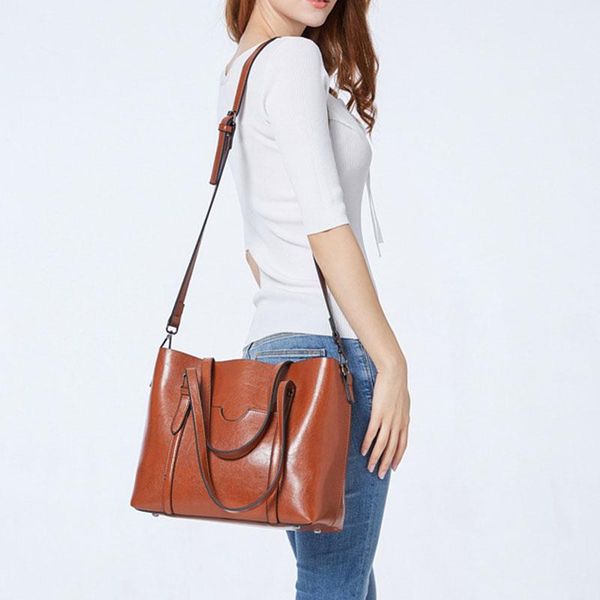 duffel bags big bag style simple women's korean version baitie single shoulder slant lady's large capacity handbag
duffel bags big bag style simple women's korean version baitie single shoulder slant lady's large capacity handbag
