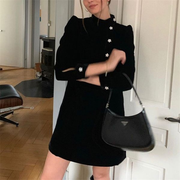 spring and autumn women's casual solid color high-neck long-sleeved button-decorated velvet dress 210430, Black;gray
spring and autumn women's casual solid color high-neck long-sleeved button-decorated velvet dress 210430, Black;gray