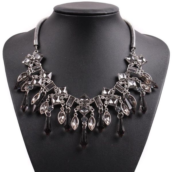 pendant necklaces arrival fashion design choker collar crystal bib chunky statement necklace for girls party jewelry, Silver
pendant necklaces arrival fashion design choker collar crystal bib chunky statement necklace for girls party jewelry, Silver