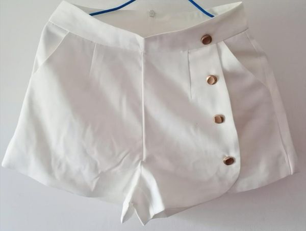 split front buttons summer womens short high waist zipper fly black white work wear elegant aq492, White;black
split front buttons summer womens short high waist zipper fly black white work wear elegant aq492, White;black