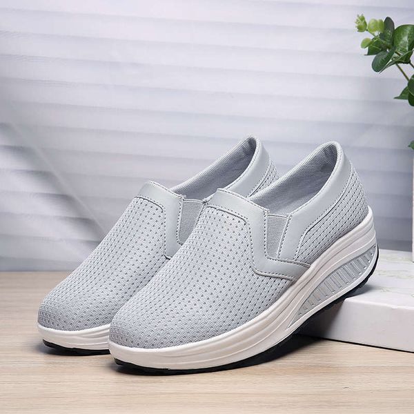 platform sports shoes woman sneakers shoes women 2021 basket femme sport running femme sports shoes women's trainers runners
platform sports shoes woman sneakers shoes women 2021 basket femme sport running femme sports shoes women's trainers runners