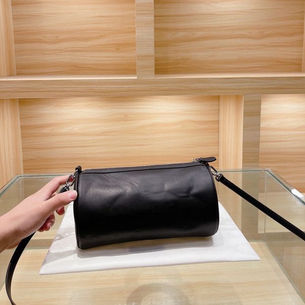 crossbody bag designer purse luxury shoulder bags different colors genuine leather fashion brand various styles with original box size 26*14
crossbody bag designer purse luxury shoulder bags different colors genuine leather fashion brand various styles with original box size 26*14