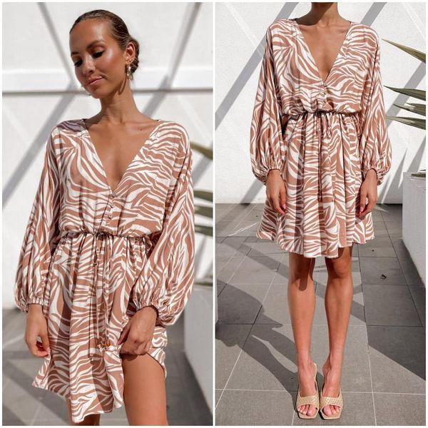 casual dresses 2021 fashion summer spring mini dress women long sleeve printing party elegant deep v-neck, Black;gray
casual dresses 2021 fashion summer spring mini dress women long sleeve printing party elegant deep v-neck, Black;gray