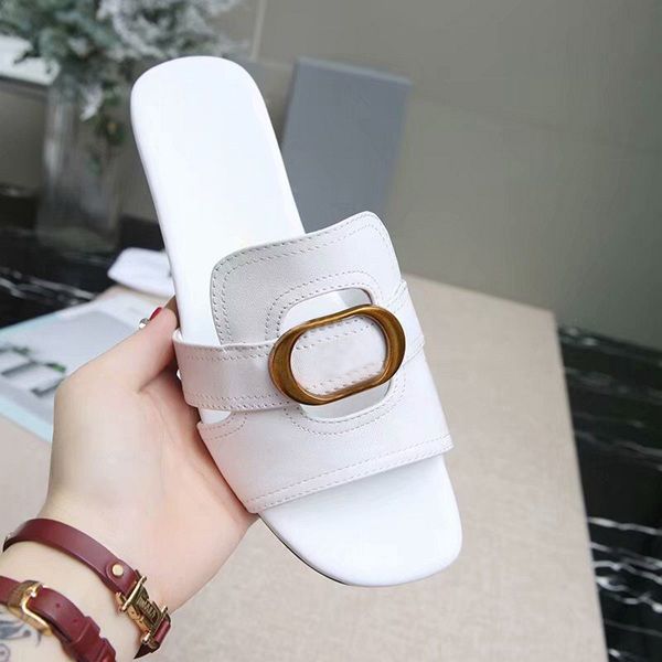 2021 slippers classic flat woman slipper summer beach indoor lady big head leather bath fashion women shoes large size 35-43, Black
2021 slippers classic flat woman slipper summer beach indoor lady big head leather bath fashion women shoes large size 35-43, Black