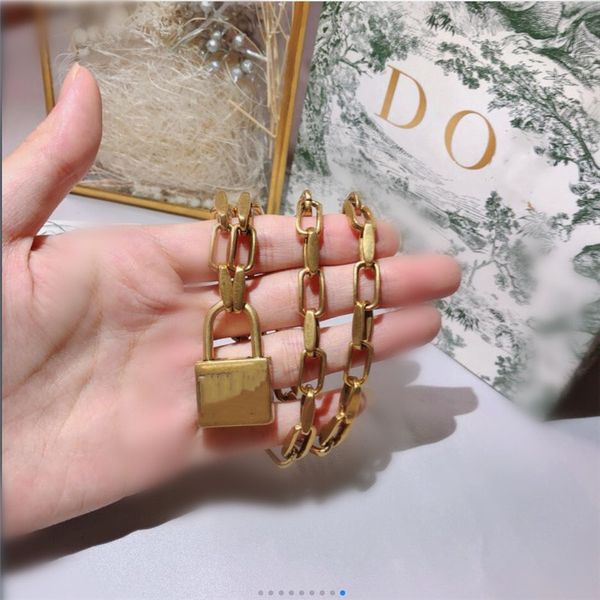 fashion gold lock necklace pendant chains bijoux for mens and women party wedding lovers gift hip hop jewelry, Silver
fashion gold lock necklace pendant chains bijoux for mens and women party wedding lovers gift hip hop jewelry, Silver