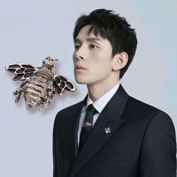 men's silver aircraft accessories exquisite gift pin suit haoquan collar metal brooch, Gray
men's silver aircraft accessories exquisite gift pin suit haoquan collar metal brooch, Gray
