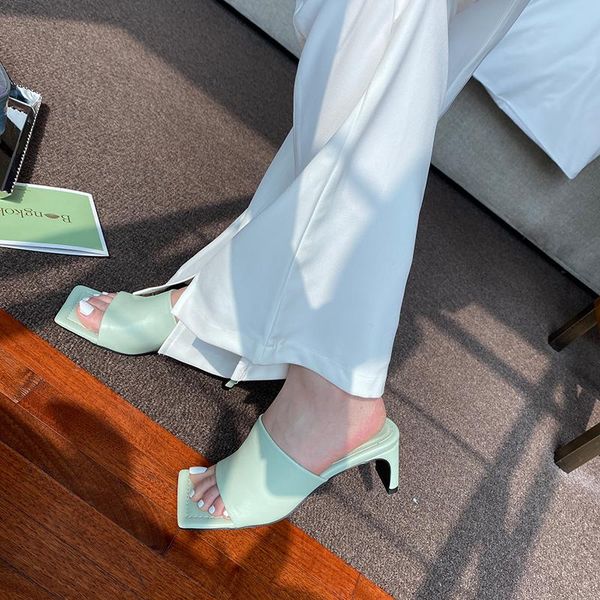 solid color women slippers thick high heels white black purple green square open toe shallow casual pumps size 35-39
solid color women slippers thick high heels white black purple green square open toe shallow casual pumps size 35-39