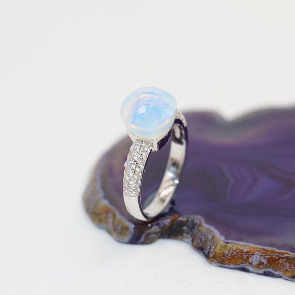 wedding rings 2021 fashion summer style jewelry of clear crystal with white zircon 18k gold plated ring for festival gift, Slivery;golden
wedding rings 2021 fashion summer style jewelry of clear crystal with white zircon 18k gold plated ring for festival gift, Slivery;golden