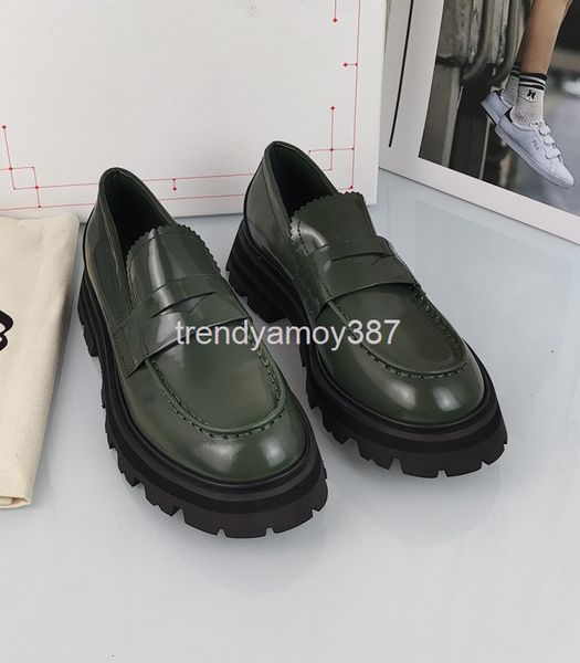dress shoes autumn and winter mckunda british style small single shoes with thick soles women's one pedal versatile leather lefu, Black
dress shoes autumn and winter mckunda british style small single shoes with thick soles women's one pedal versatile leather lefu, Black
