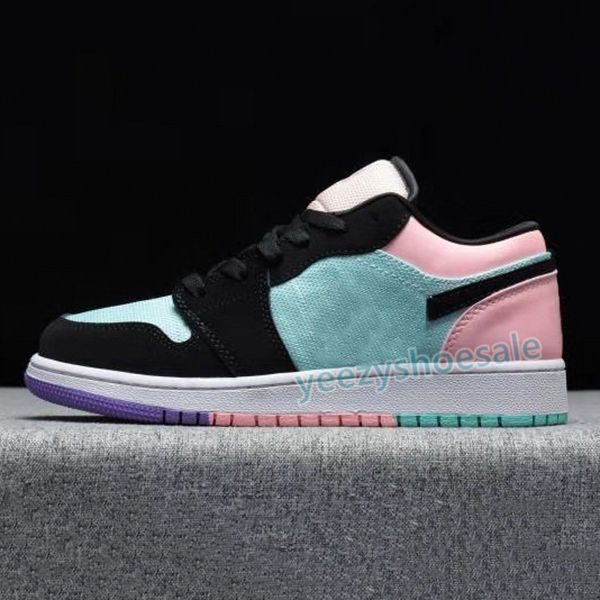2021 1 1s low basketball shoes men women sneakers unc shattered backboard sail royal toe pine green chicago travis scotts trainersnsse
2021 1 1s low basketball shoes men women sneakers unc shattered backboard sail royal toe pine green chicago travis scotts trainersnsse