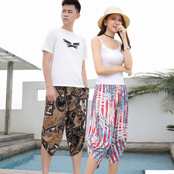 men's shorts men's korean fashion wide leg lovers' 7-point casual harem loose cotton women's beach pants, White;black
men's shorts men's korean fashion wide leg lovers' 7-point casual harem loose cotton women's beach pants, White;black