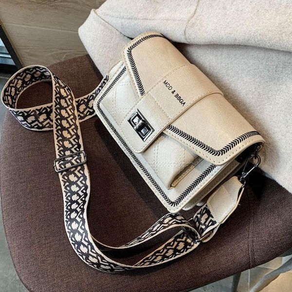 evening bags 2021 fashion french minority bag women summer luxury handbags lock shoulder messenger sac a main lady
evening bags 2021 fashion french minority bag women summer luxury handbags lock shoulder messenger sac a main lady