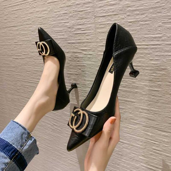 luxury dress shoes women's spring 2021 work versatile black high shallow mouth pointed women's single sho thin heels
luxury dress shoes women's spring 2021 work versatile black high shallow mouth pointed women's single sho thin heels