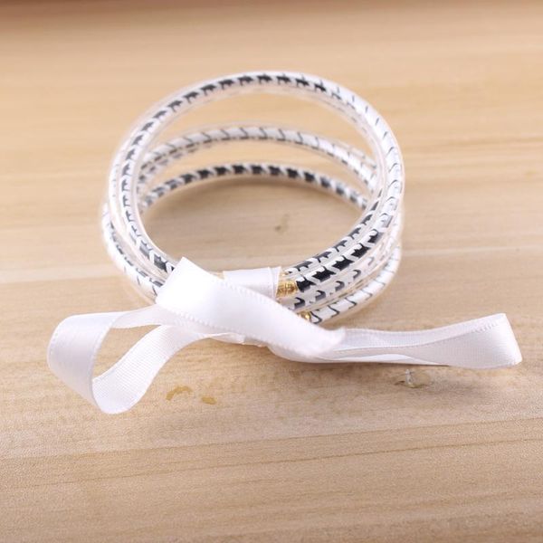 bangle 5 pieces/set jelly leather bracelet ladies set silicone, Black
bangle 5 pieces/set jelly leather bracelet ladies set silicone, Black