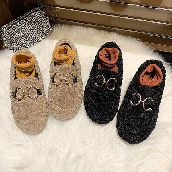 2020 new autumn winter fur women shoes woman slip on solid warm plush casual shoes circle metal buckle loafers flats plus size c0410, Black
2020 new autumn winter fur women shoes woman slip on solid warm plush casual shoes circle metal buckle loafers flats plus size c0410, Black