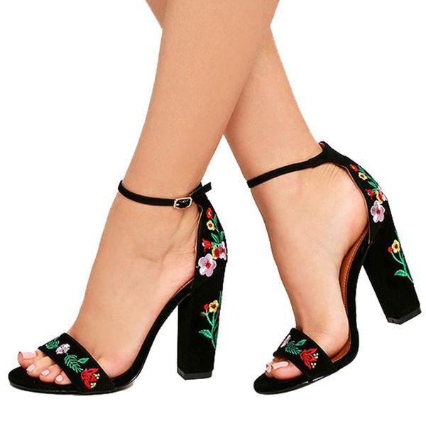 flowers embroidered shoes women sandals open toe gladiator high heels black size 35-40
flowers embroidered shoes women sandals open toe gladiator high heels black size 35-40