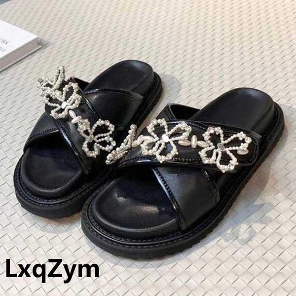 slippers design round toe flower decor hand-stitched beaded slides leather platform women heel flat sandals sweet beach vacation, Black
slippers design round toe flower decor hand-stitched beaded slides leather platform women heel flat sandals sweet beach vacation, Black