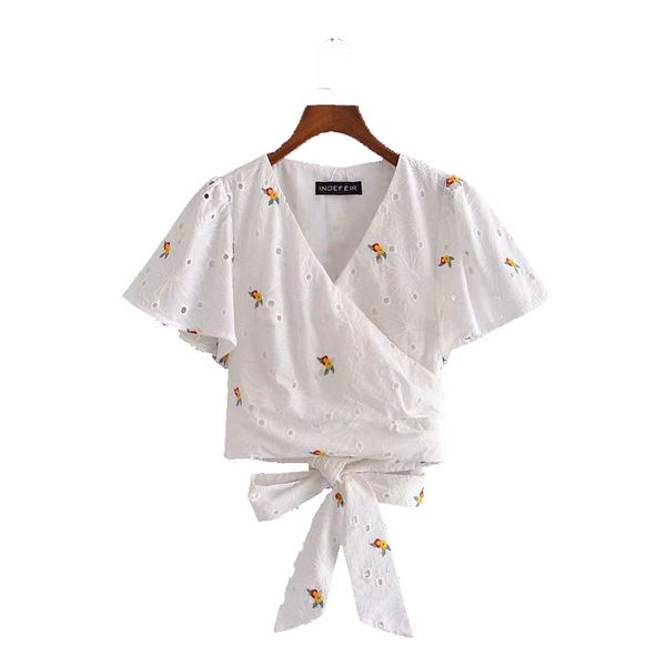 summer women embroidery bow short sleeves v-neck cropped shirt chic lady fashion casual clothes 210517, White
summer women embroidery bow short sleeves v-neck cropped shirt chic lady fashion casual clothes 210517, White