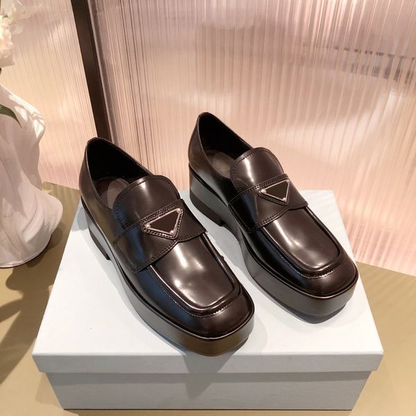 2021 new brand fashion women's shoes designer leather comfortable luxury ladies love shoelace shoe box, Red;white
2021 new brand fashion women's shoes designer leather comfortable luxury ladies love shoelace shoe box, Red;white