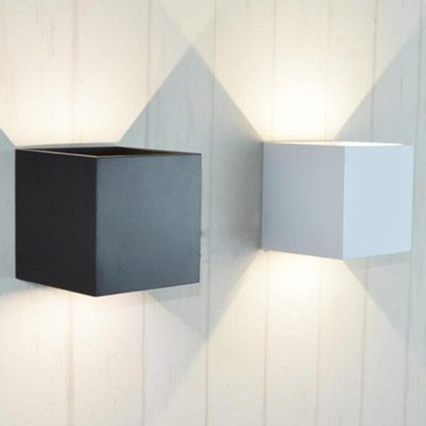 wall lamp modern minimalist living room bedroom bedside 10w led indoor black and white corridor lighting decoration
wall lamp modern minimalist living room bedroom bedside 10w led indoor black and white corridor lighting decoration