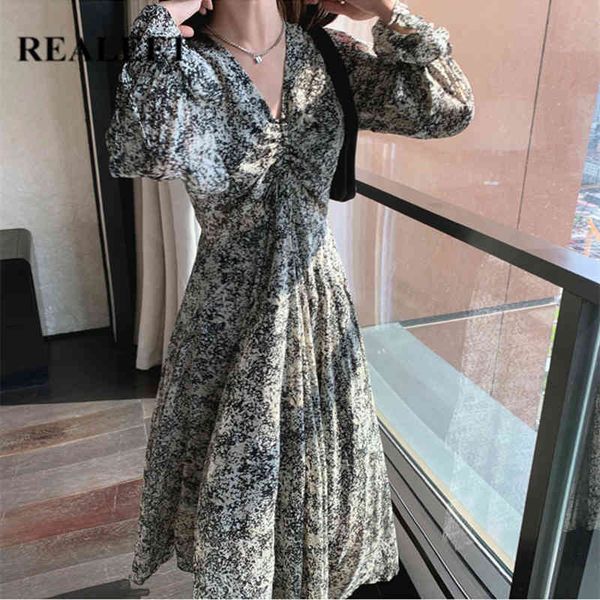 floral chiffon vintage dress for ladies elegant long sleeve v-neck high waist midi length women dresses female 210428, Black;gray
floral chiffon vintage dress for ladies elegant long sleeve v-neck high waist midi length women dresses female 210428, Black;gray