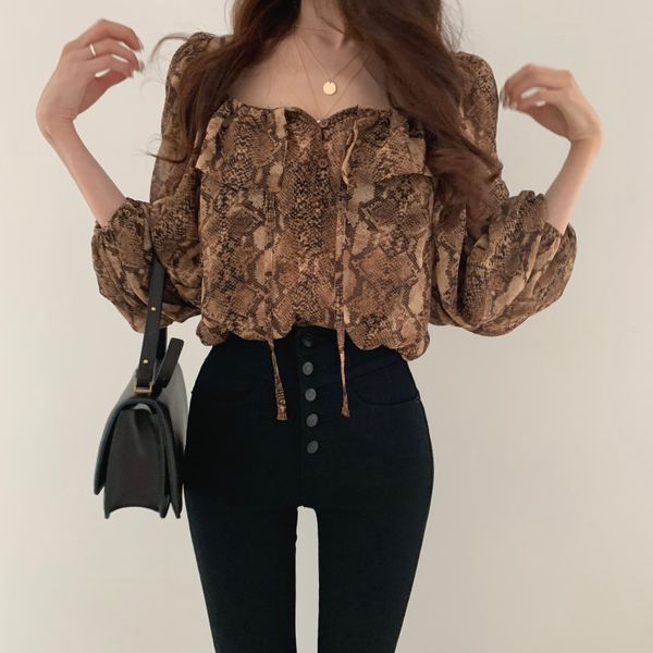 crop blouse women puff sleeve snake print elegant lace up summer thin blusas shirt korean chic female shirts 210412, White
crop blouse women puff sleeve snake print elegant lace up summer thin blusas shirt korean chic female shirts 210412, White