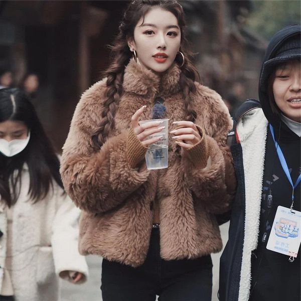 women's jackets faux fur coats and women brown fluffy teddy coat 2021 fashion stand collar button up thick warm jacket outwear, Black;brown
women's jackets faux fur coats and women brown fluffy teddy coat 2021 fashion stand collar button up thick warm jacket outwear, Black;brown