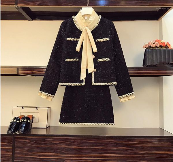 elegant ladies tweed two piece set winter women single breasted weave jacket coat +plus size woolen a line skirt sets women's tracksuit, Gray
elegant ladies tweed two piece set winter women single breasted weave jacket coat +plus size woolen a line skirt sets women's tracksuit, Gray