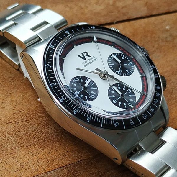 wristwatches automatic choronograph watch mechanical panda retro for 7750 mens luxury, Slivery;brown
wristwatches automatic choronograph watch mechanical panda retro for 7750 mens luxury, Slivery;brown