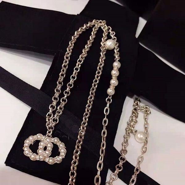 design jewelry 2021 clavicle pearl necklace brass sweater neck chain female, Golden;silver
design jewelry 2021 clavicle pearl necklace brass sweater neck chain female, Golden;silver