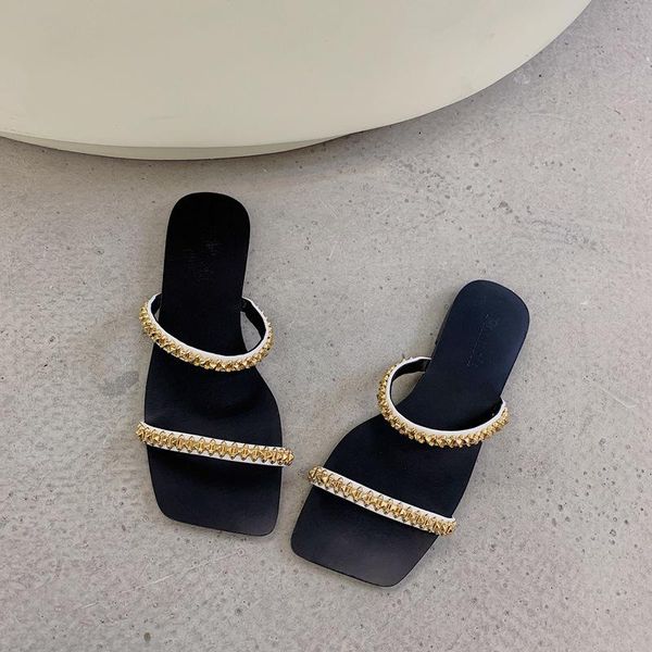 slippers shoes casual low slipers women slides square toe rivet luxury flat 2021 summer rubber fabric fashion pu metal decoratio, Black
slippers shoes casual low slipers women slides square toe rivet luxury flat 2021 summer rubber fabric fashion pu metal decoratio, Black