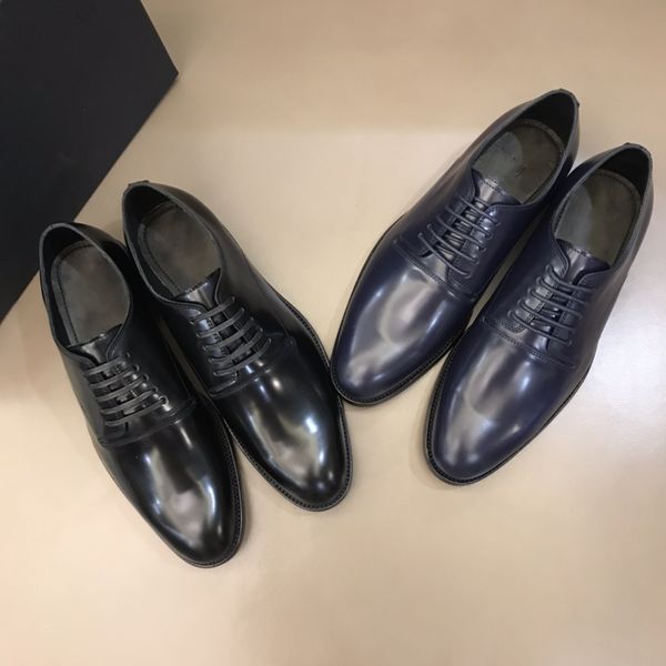 luxury designer casual shoes wedding party dress pure color breathable patent leather men loafers low soled fashion business banquet sneaker, Black
luxury designer casual shoes wedding party dress pure color breathable patent leather men loafers low soled fashion business banquet sneaker, Black