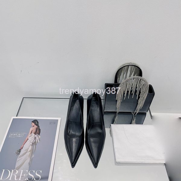 dress shoes pointed high heels women's summer simple shallow mouth single shoes fashion thick heel professional work, Black
dress shoes pointed high heels women's summer simple shallow mouth single shoes fashion thick heel professional work, Black