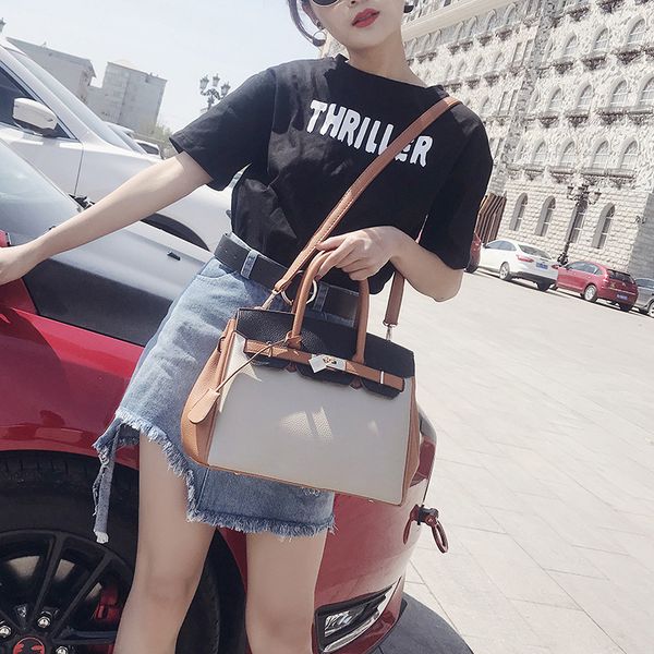 messenger bags messenger bagslarge capacity ins 2021 bag fashion versatile women's commuting handbag slung girl
messenger bags messenger bagslarge capacity ins 2021 bag fashion versatile women's commuting handbag slung girl