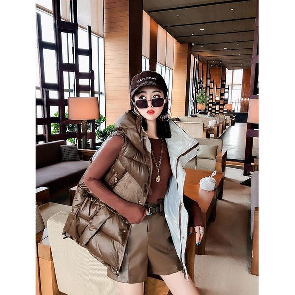women's vests 2021 autumn winter women solid down cotton hooded vest lady zipper sleeveless waistcoat female casual slim loose m317, Black;white
women's vests 2021 autumn winter women solid down cotton hooded vest lady zipper sleeveless waistcoat female casual slim loose m317, Black;white